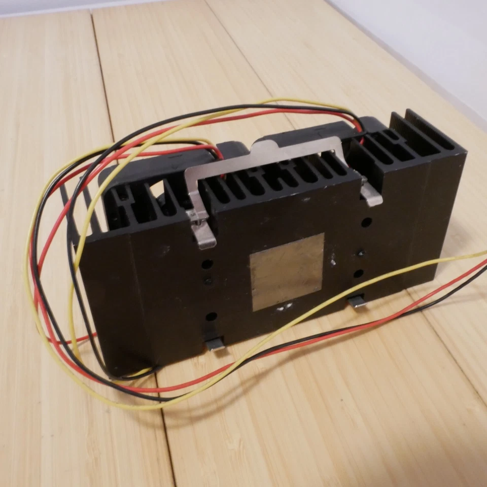 AAVID DUAL Fan CPU Cooler for Intel Pentium II Slot 1 AMD Athlon, Ball Bearing - Image 4 of 4