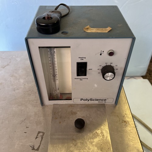 POLYTEMP POLYSCIENCE HEATING AND REFRIGERATING WATER BATH MODEL 90 - Picture 2 of 8
