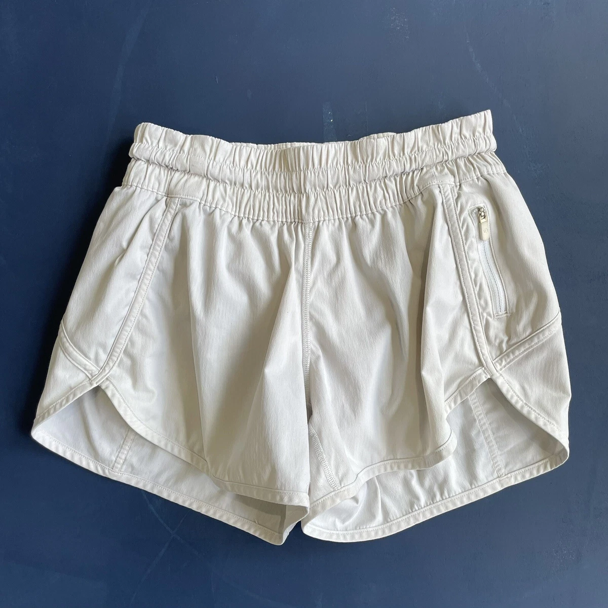 Light grey lululemon best sale shorts