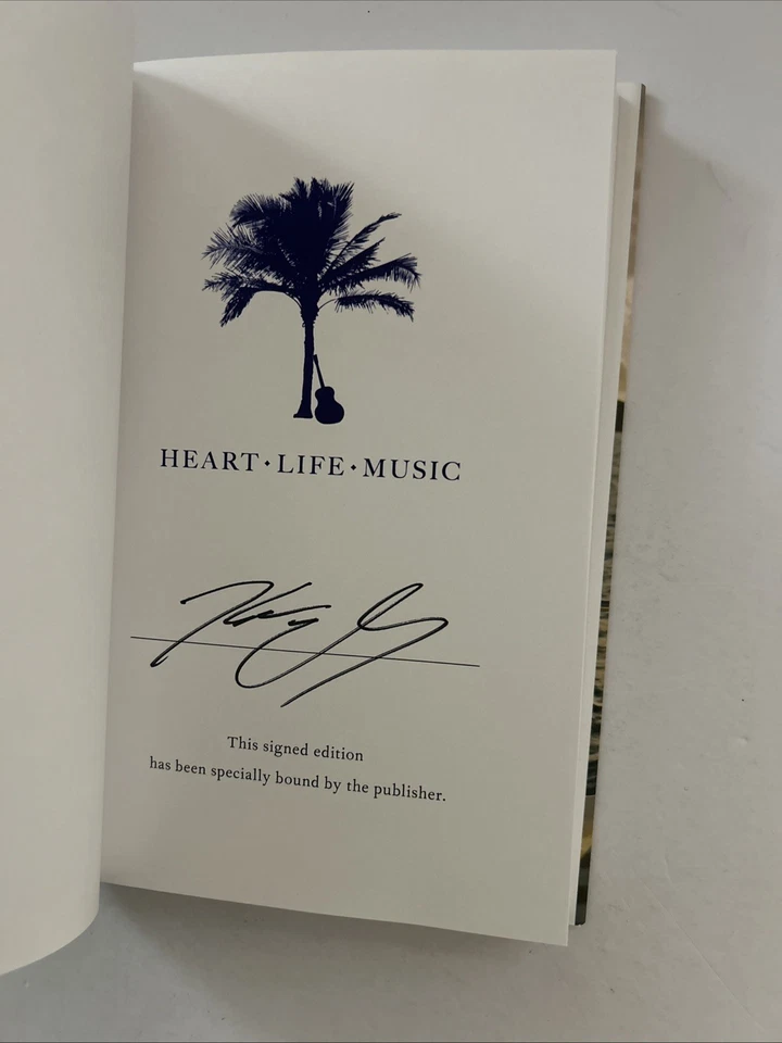 SIGNED Kenny Chesney Heart Life Music 2025 1st/1st Hardcover Brand New - Imagem 2 de 4