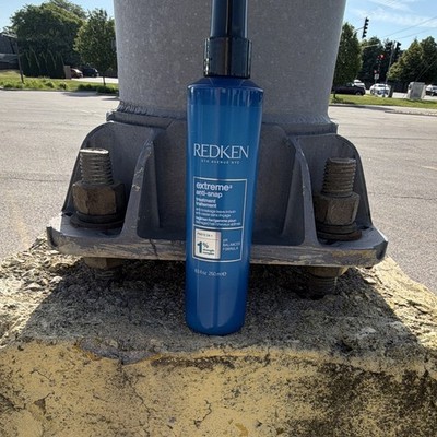 Redken Extreme Anti-Snap Leave-In Protein Repair Spray pH Balanced 8.5 fl oz