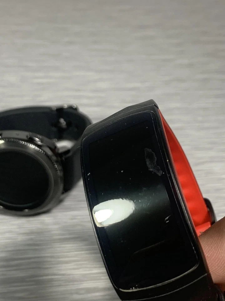 *Lote de 4* Reloj inteligente Samsung Gear Sport SM-R600 SM-R365 *SIN ALIMENTACIÓN* Foto 2 de 4