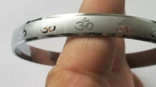 Braccialetto Argento Liscio Placcato Laser Incisione Leggenda Induina OM Kara India K - Foto 5 di 9