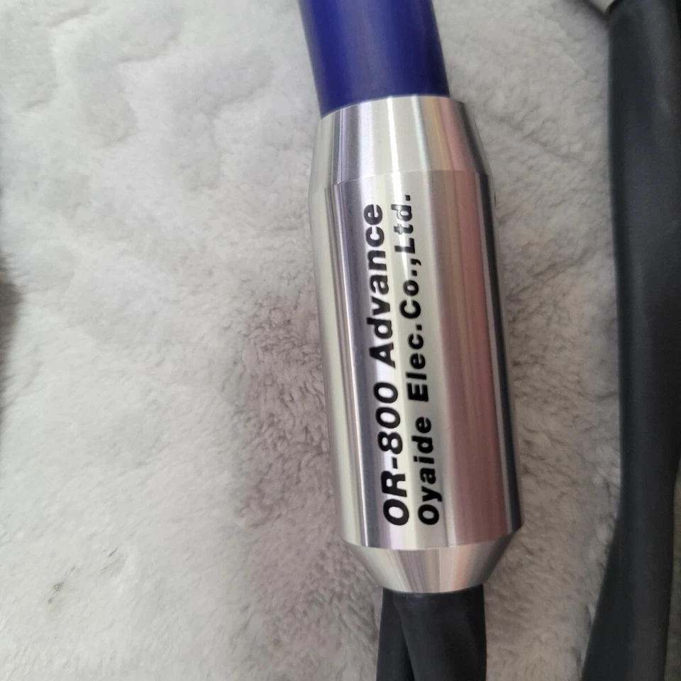 Par de cables de altavoz avanzados Oyaide OR-800 terminales en Y de 1,5 m Foto 3 de 3