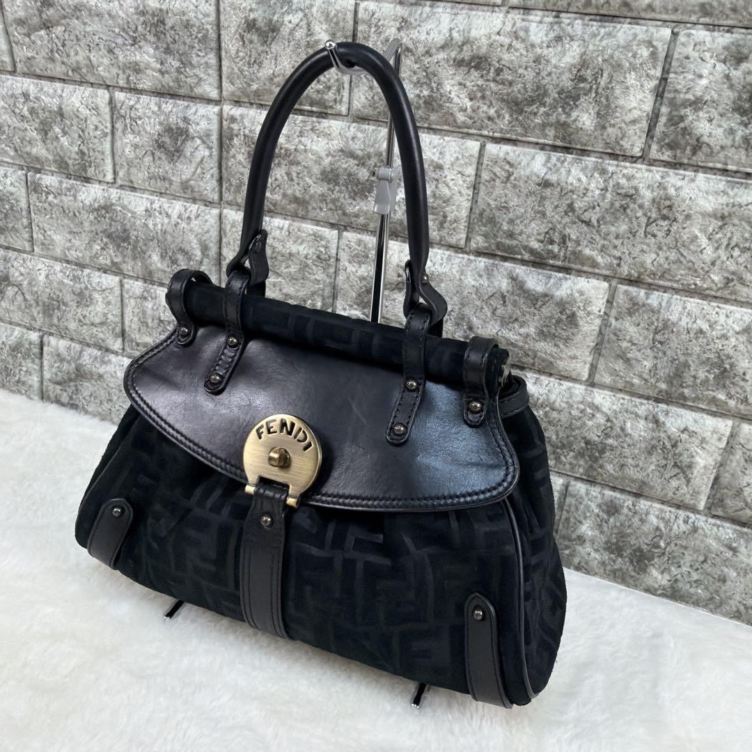 Bolso de Mano FENDI Mini Bolsa Magic Zucca Cuero Gamuza Negro 30×17.5×10cm NNCw27