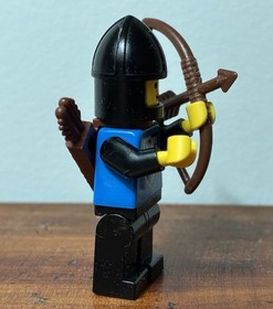 Lego Rare 1984 Misprint Error Black Falcon Knight Minifigure Reverse Print 6074