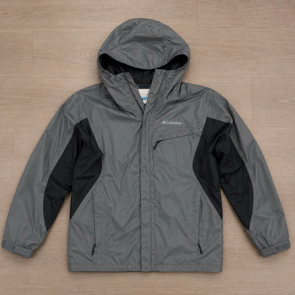Columbia Omni-Tech Waterproof Hooded Rain Jacket Gray Black Men’s Medium