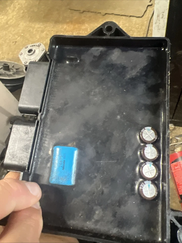 2011 Polaris Pro R 600 ECU computer box yellow injectors 4013119 -4012371 - Image 3 of 4