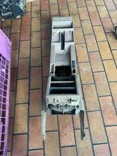 Original Renault R25 B29 Mittelkonsole Mittelteil vorne Beige 7704002308