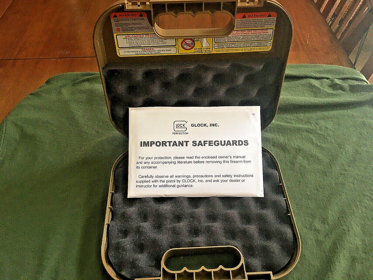 Glock 19X FDE TAN Factory Clam Shell Hard Pistol Case W/ Manual