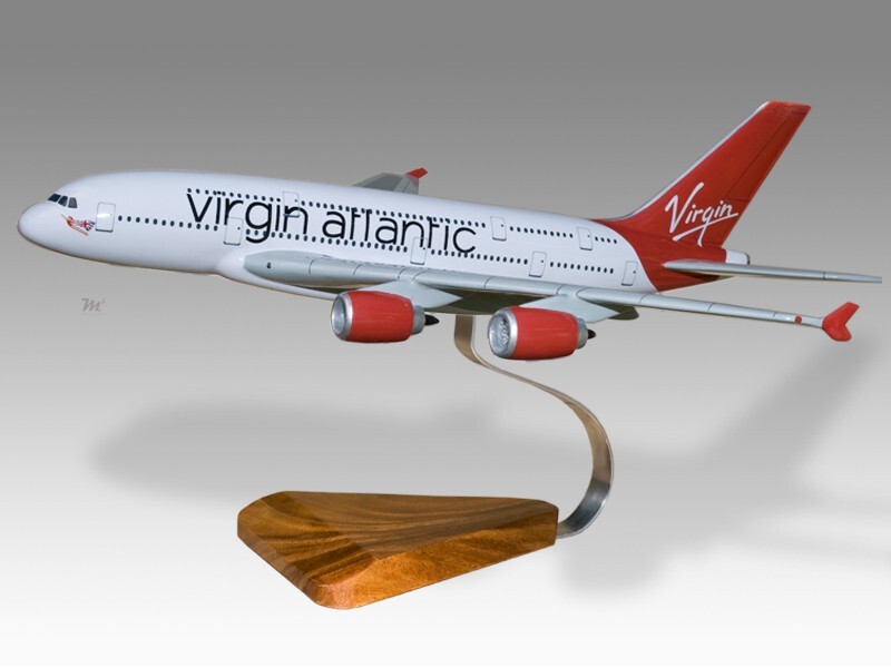 希少品 1/200 ヴァージン アトランティック A380 Airbus A380 Virgin Atlantic Desk Wood Airplane New Model Large