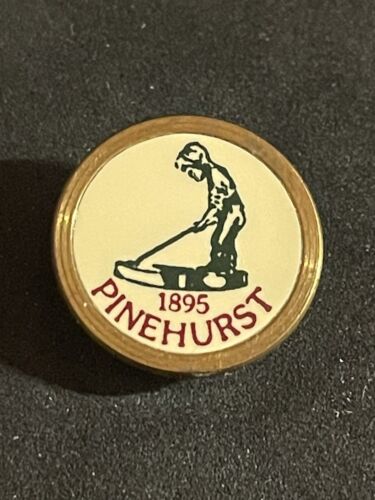 Seltener Pinehurst Resort 3/4" Messing Vorbau Golf Marker - Pinehurst, North Carolina