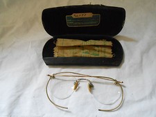 Vintage eyeglasses, spectacles with 10kt gold bar  case