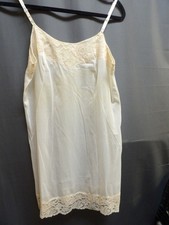 E9172 - vintage 1920's flapper style dress slip