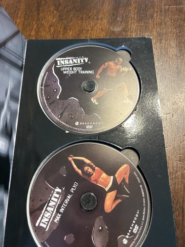 INSANITY Beach Body Workout DVD COMPLETE 12 Disc Set w/Inserts + Nutrition Guide - Picture 6 of 11