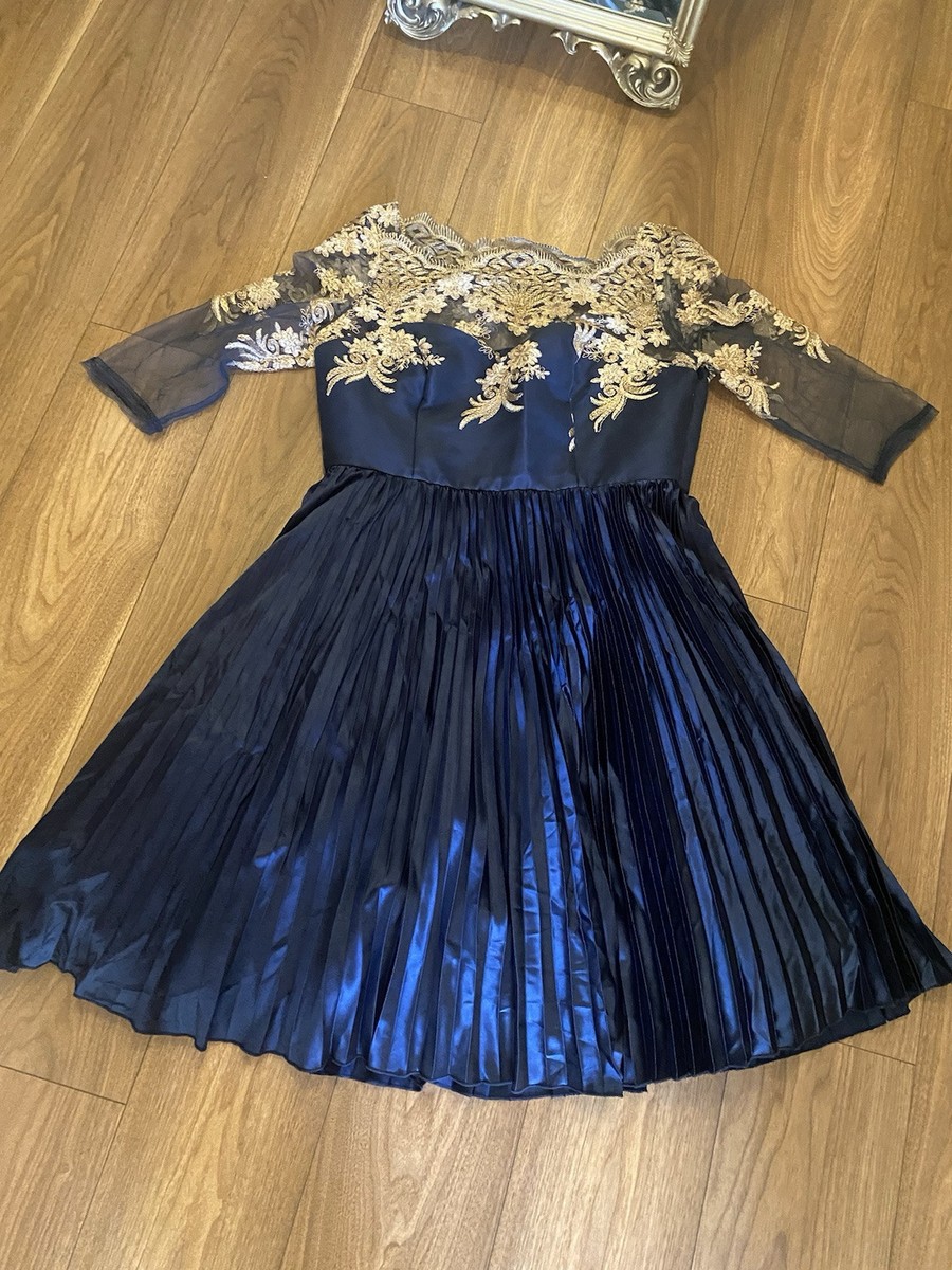 gold dress for birthday party Custom Birthday Dress in Gold – Oyemwen main image 0