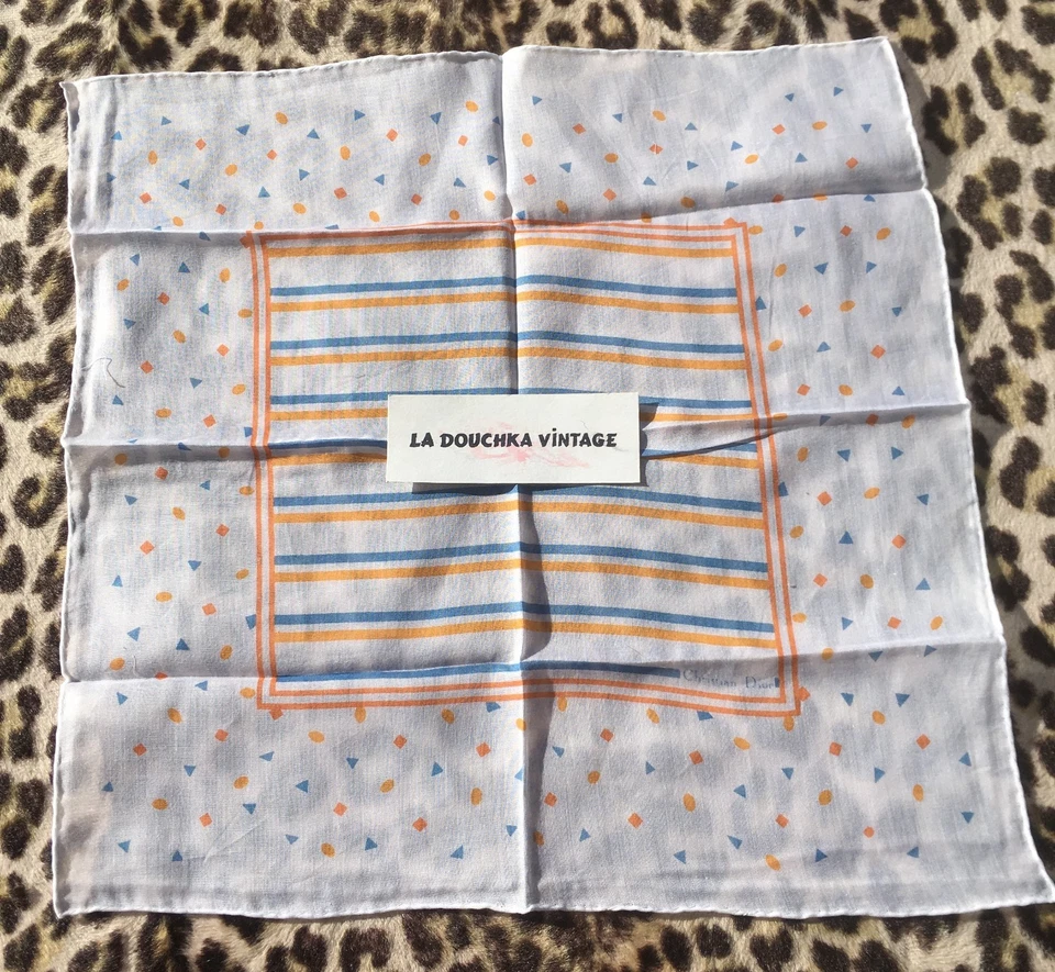 CHRISTIAN DIOR 1970s GEOMETRIC POCKET SQUARE /HANDKERCHIEF~MADE IN FRANCE~UNUSED - Image 2 of 4