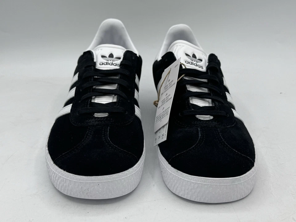 Кроссовки детские унисекс Adidas оригинальные Junior Gazelle черные/белые/золотистые размер 4 - Изображение 2 из 4