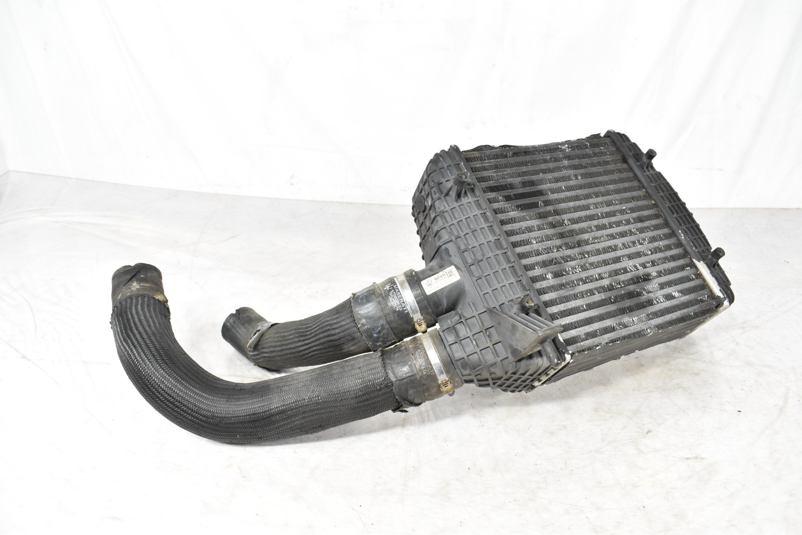 14-24 Maserati Quattroporte M156 Left Turbocharger Intercooler w / Air Duct OEM