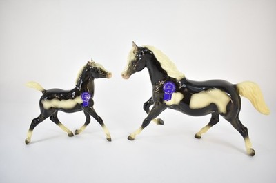 Breyer Horses Salt & Pepper Blue Ribbon 2010 Vintage Club Glossy Mare & Foal