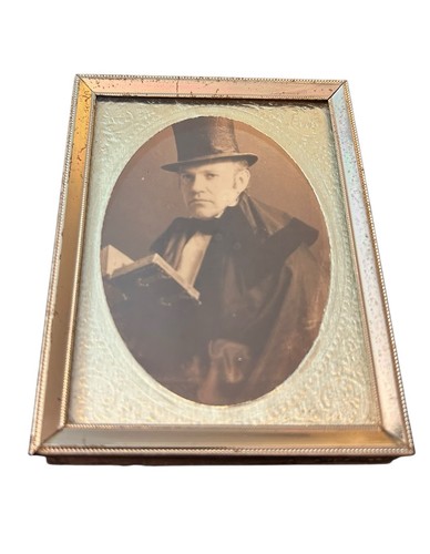 Small Mini Picture Frames For Daguerreotype Or Tintypes Golden 3 3/8x 4 3/8 - Picture 9 of 11