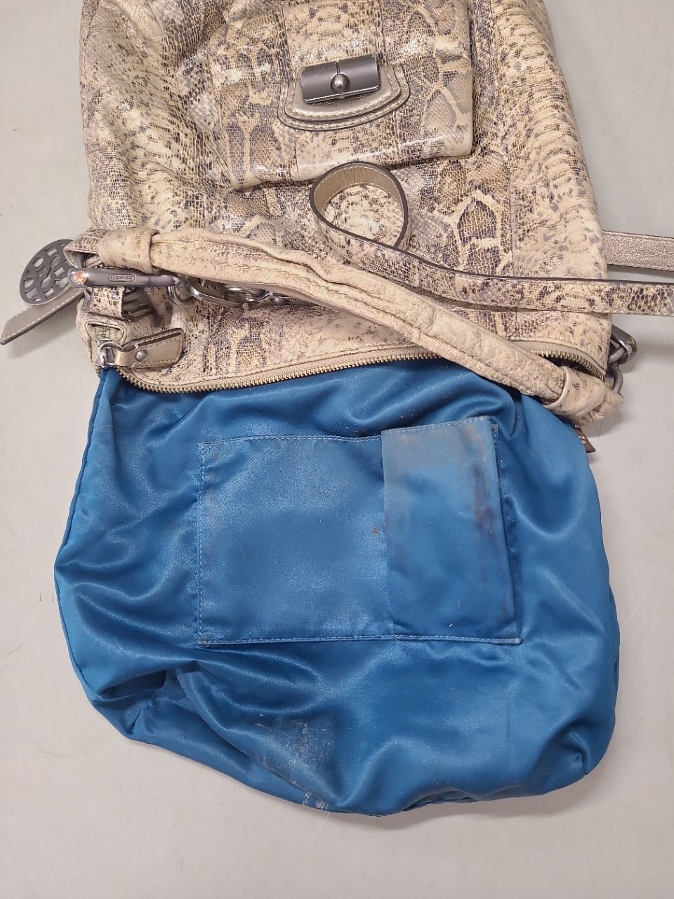 Coach Kristin Python Gray/White Embossed Leather … - image 7