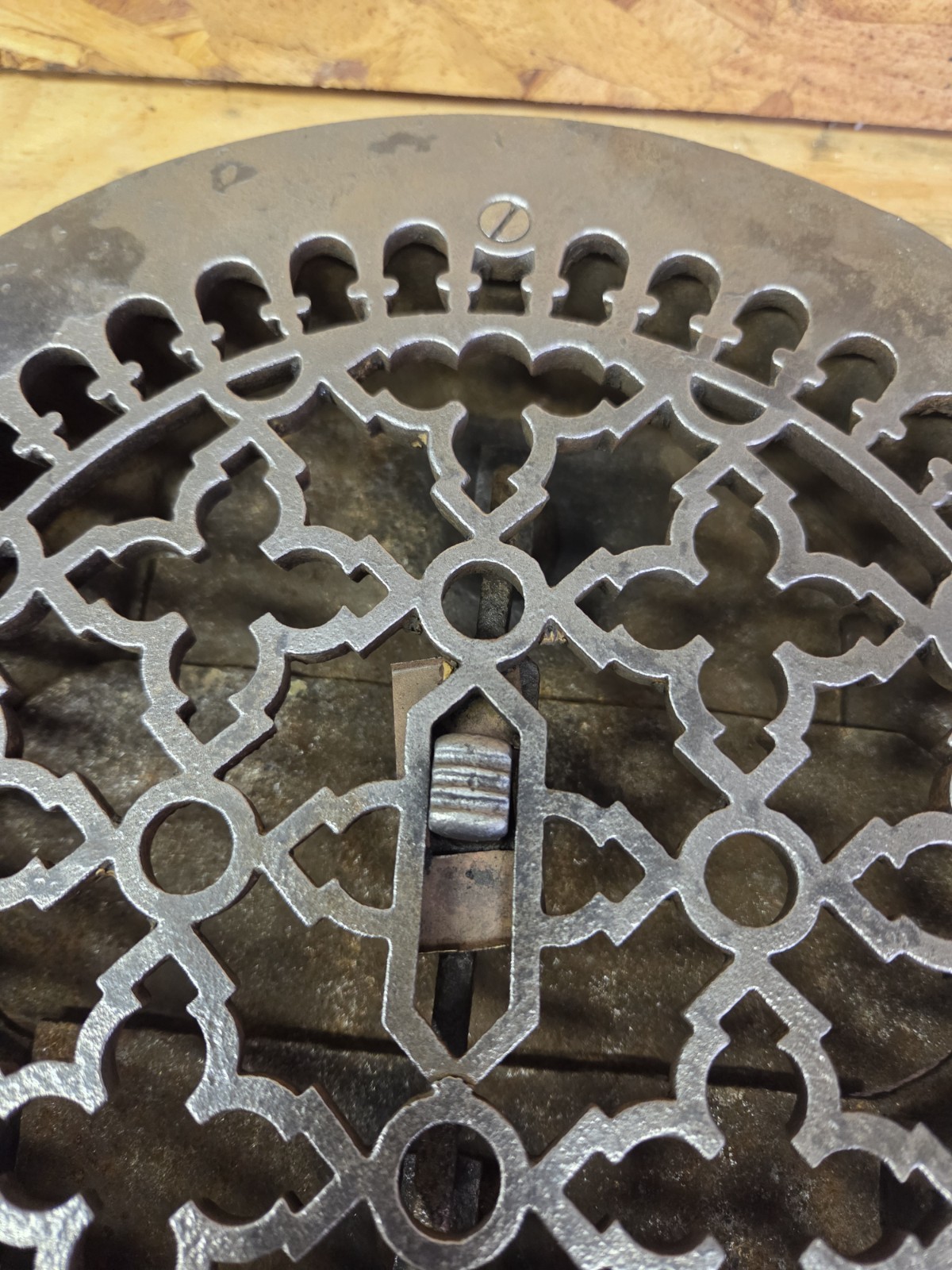 Cast Iron Round Floor Wall Grate Register Tuttle And Bailey Pat 1875 New York 