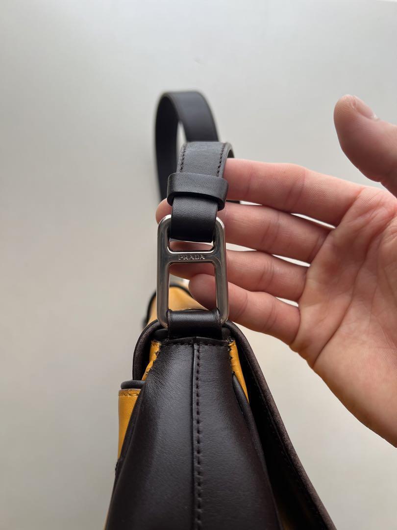 Vintage PRADA LEATHER SHOULDER BAG 2000 Yellow Black from Vintage PRADA LEATHER SHOULDER BAG 2000 Yellow Black from