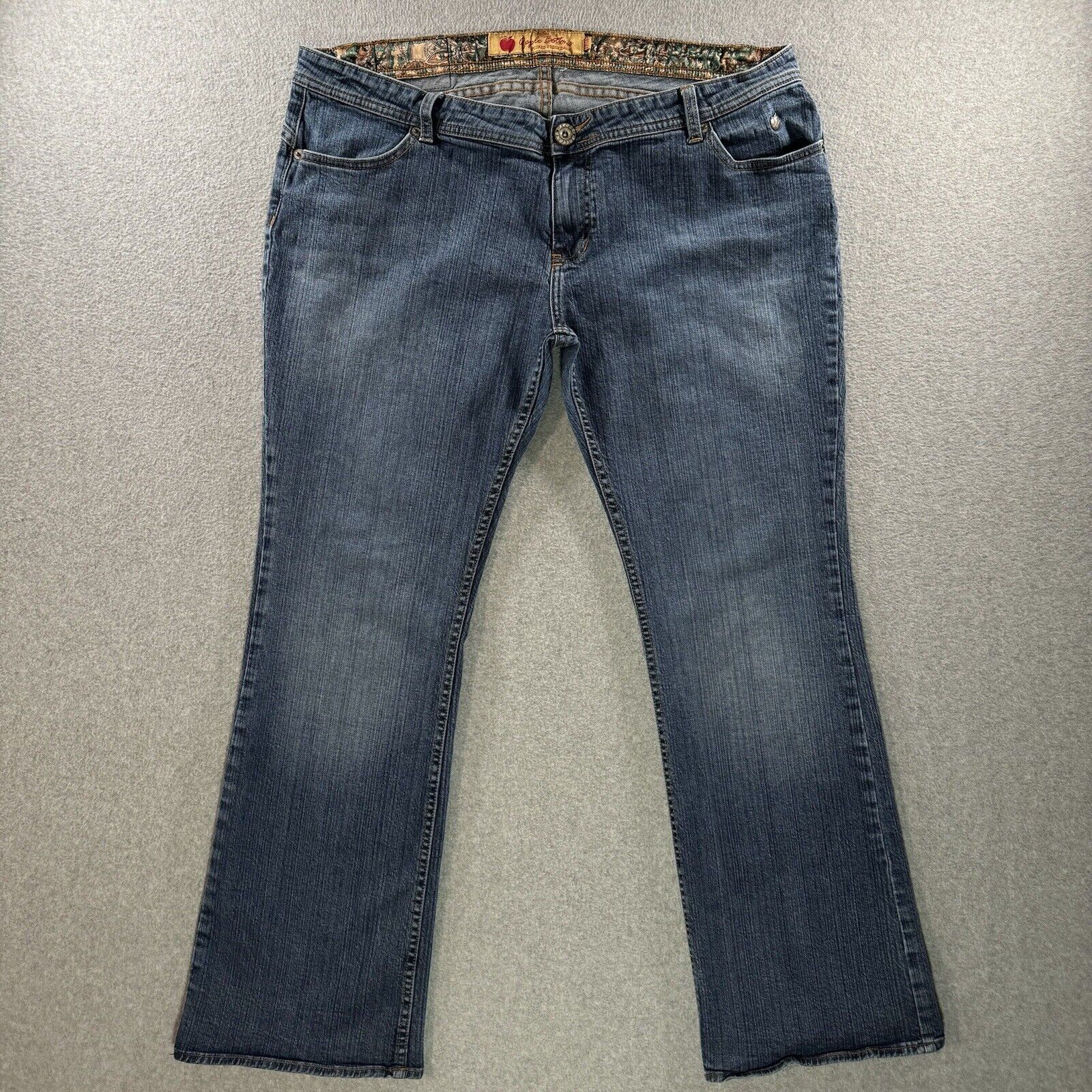 Apple Bottom Jeans Blue Stretch Denim Pants Embro… - image 2