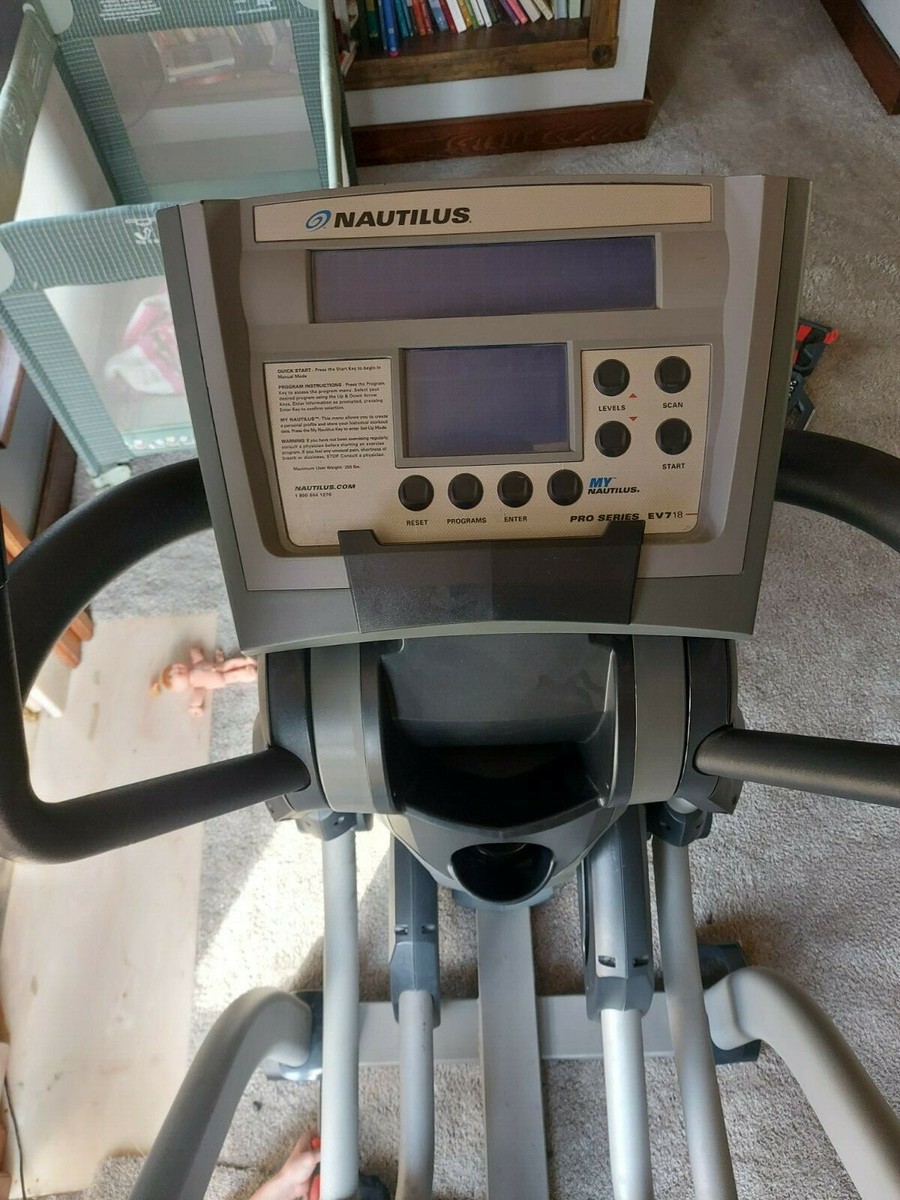 Nautilus Pro Series EV7 18 Elliptical Trainer