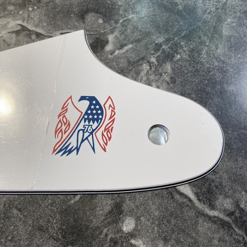 Golpeador blanco de 3 capas para Gibson Firebird con calcomanía Firebird del Bicentenario SIN TORNILLO - Imagen 3 de 7