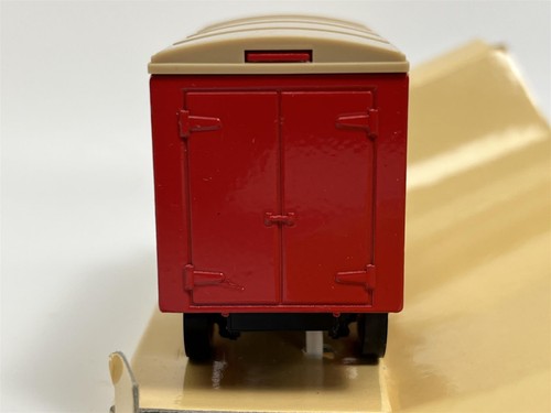 Model AC Mack 1920 Kiwi Boot Polish Models of Yesteryear Matchbox Y30D S6 - Picture 3 of 6