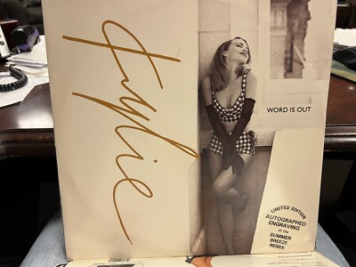 Kylie Minogue, Word Is Out 12\
