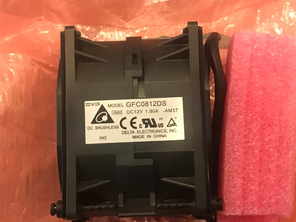 IBM PN: 00D2566 OEM: GFC0812DS Simple Swap Dual Fan X3630 - Image 2 of 4