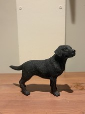 Leonardo Dog Figurine Black Labrador Retriever Resin Animal Sculpture 🐶