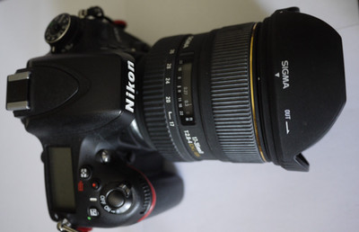 Nikon D610 +63600 Tsd. Auslösungen  24.1MP  2 Objektive 17-35mm-35-135mm