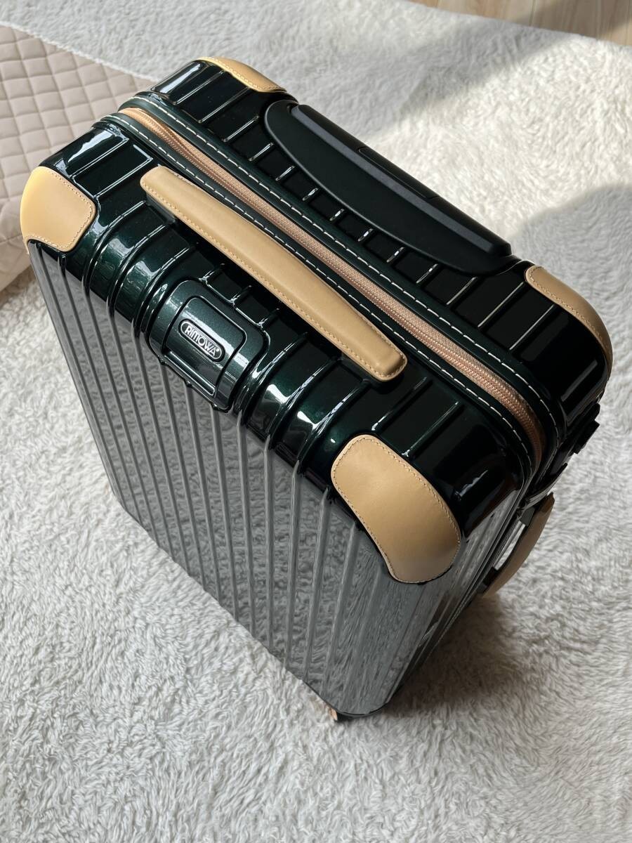 Rimowa Bossa Nova 32L Green 4-wheels Carry Case Suitcase 870.52