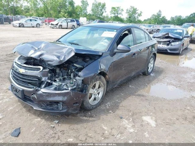 Conjunto de filtro de aire usado se adapta a: Chevrolet Cruze 2016 1,4 grado A Foto 2 de 4