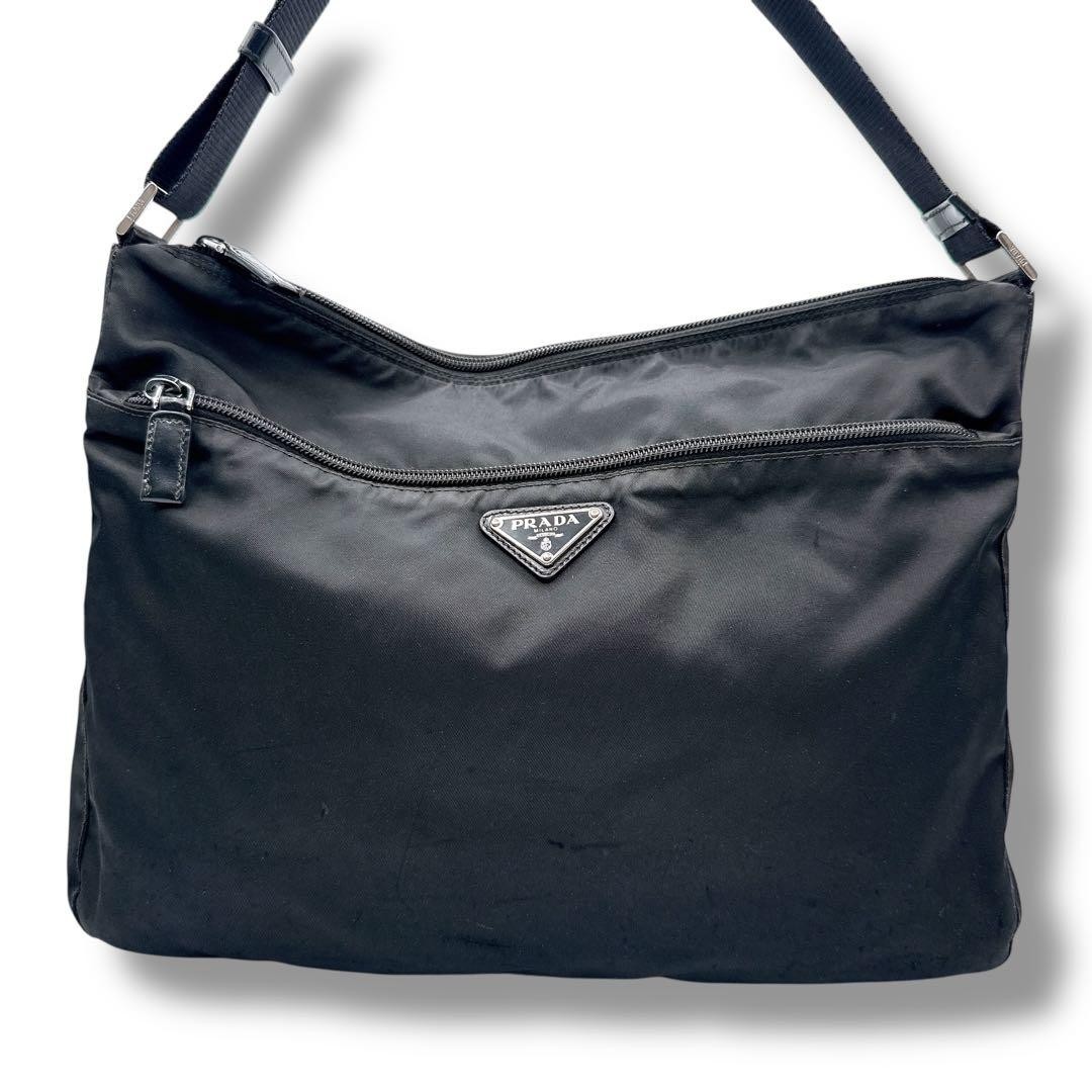 Excellent condition PRADA camera bag shoulder bag… - image 2