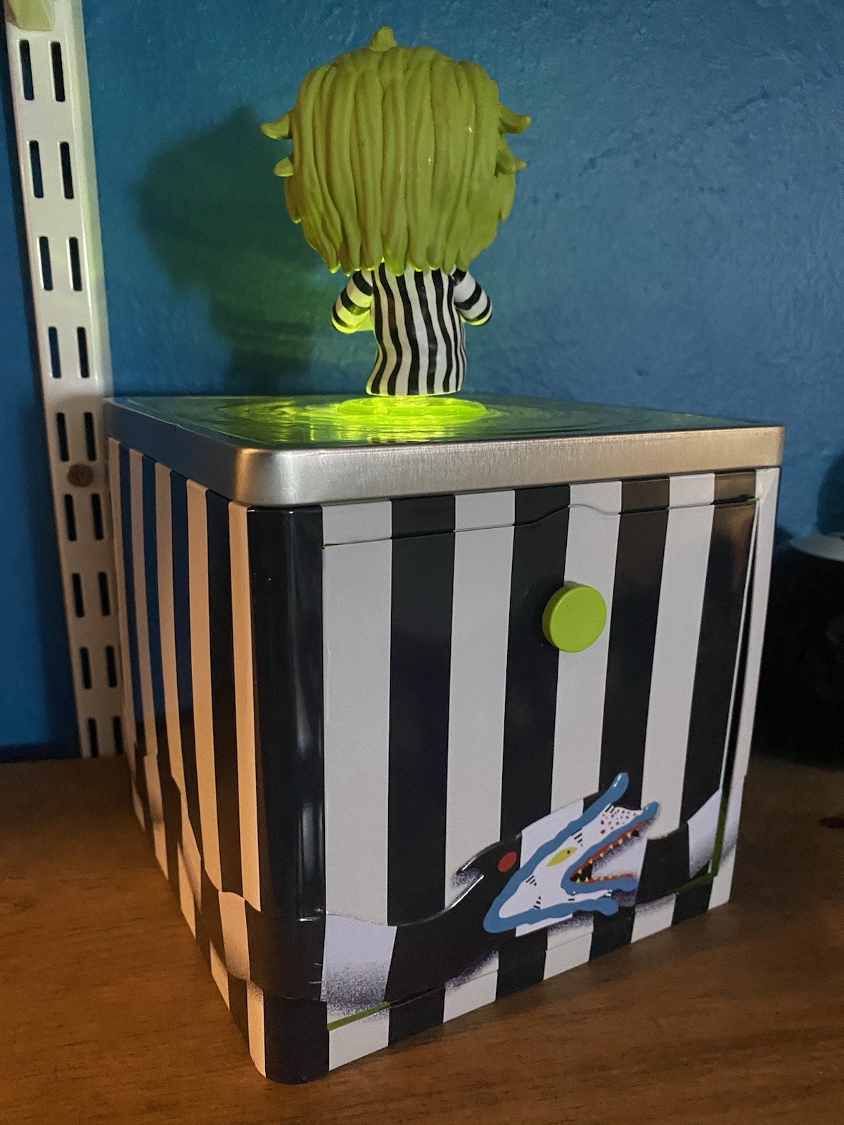 Picture 3 of 4
