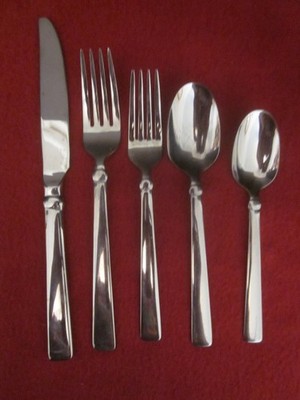 5 pc place setting Oneida Silver Attalia Stainless