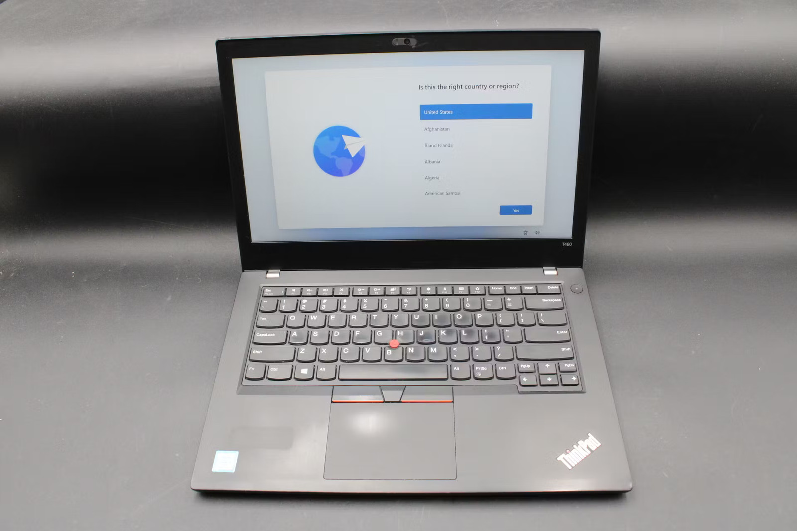 LENOVO ThinkPad 20L6S0B400, 13.9-Inch Laptop, with Intel(R) Core(TM) i5-8350U CPU @ 1.70GHz, Windows 11 Pro