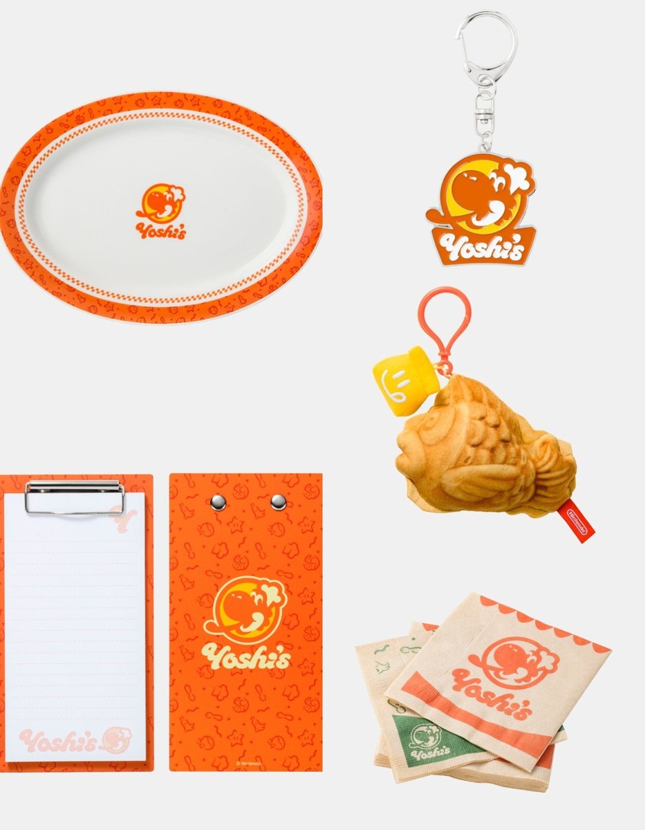 Set of 5 Nintendo Yoshi's Plate, Mascot,Yoshi Keychain, goods