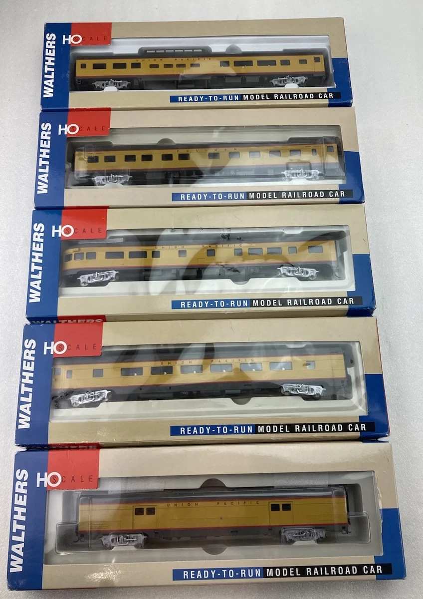 Union Pacific Railroad HO Model Railroad Passenger Cars for sale