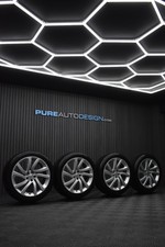 Discovery 5 V 22 Inch Alloy Wheels With 6-8mm Tyres Genuine SET OF FOUR