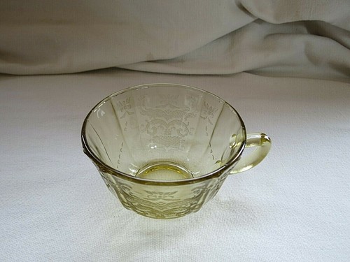 Vintage Federal Glas Depression Bernstein Madrid Tasse und Untertasse - Bild 3 von 6