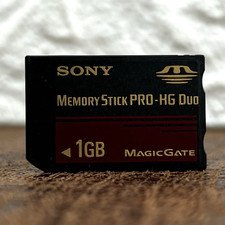 Sony 1gb Sony PSP Memory Stick Pro-HG Duo Memory Card Camera CCD Cybershot