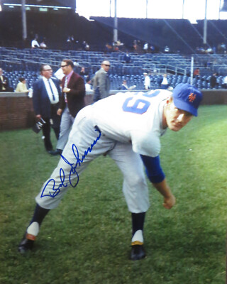 8x10 photo Bob Johnson 1969 Mets for two games, signature not original