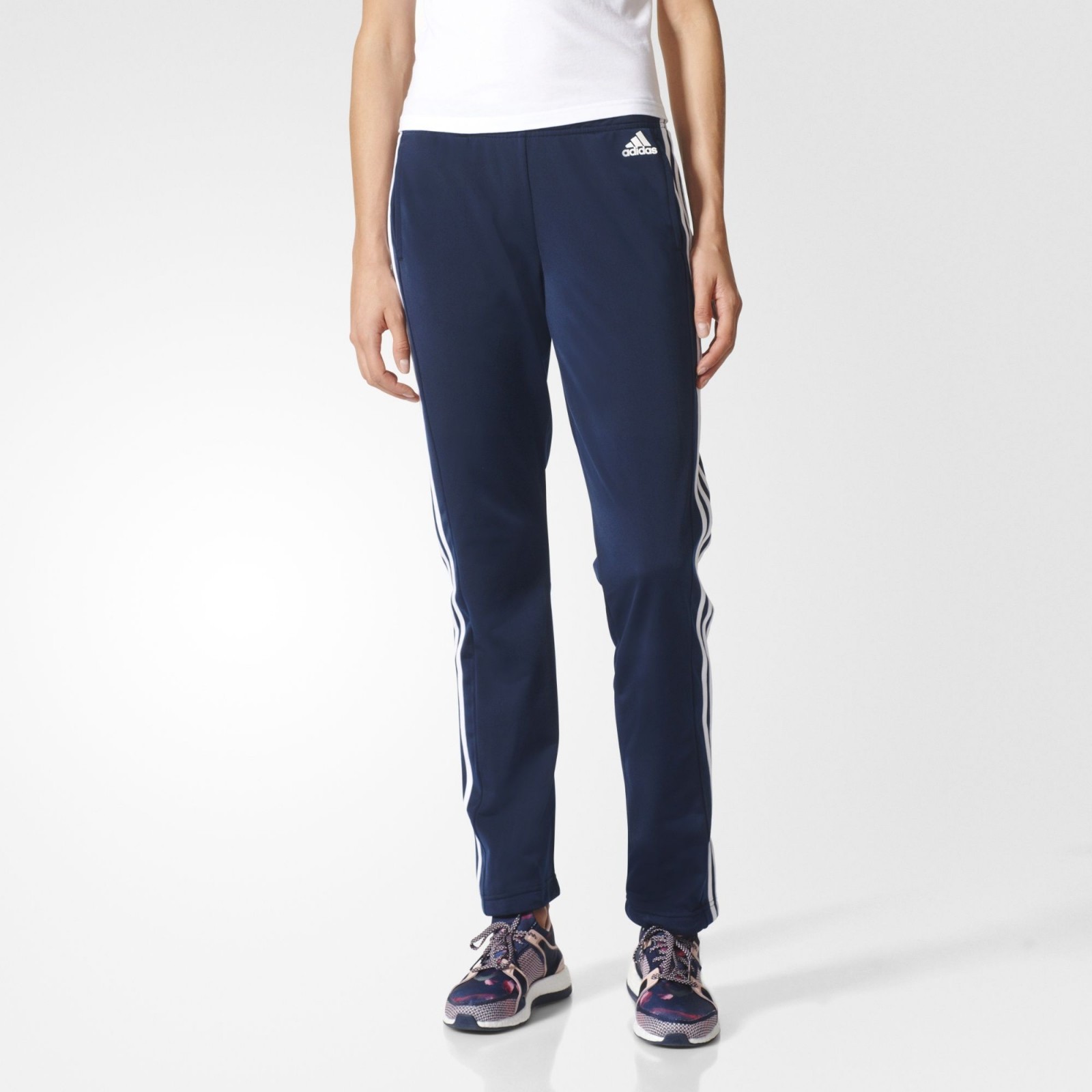 designed 2 move pants