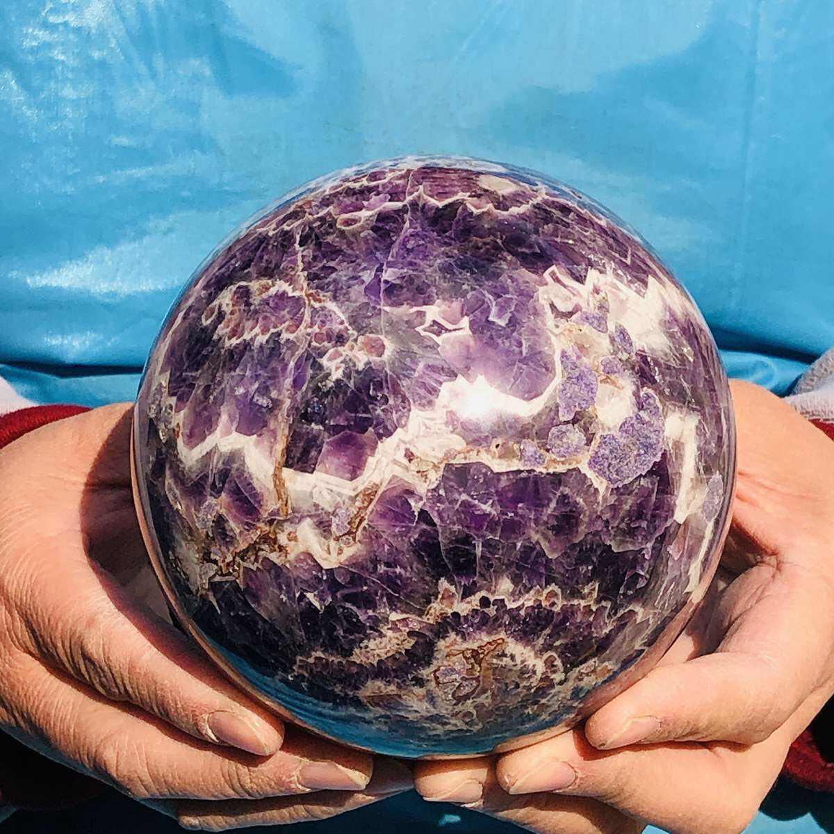 1940G Natural Amethyst Quartz Crystal Sphere Ball for Healing and Meditation